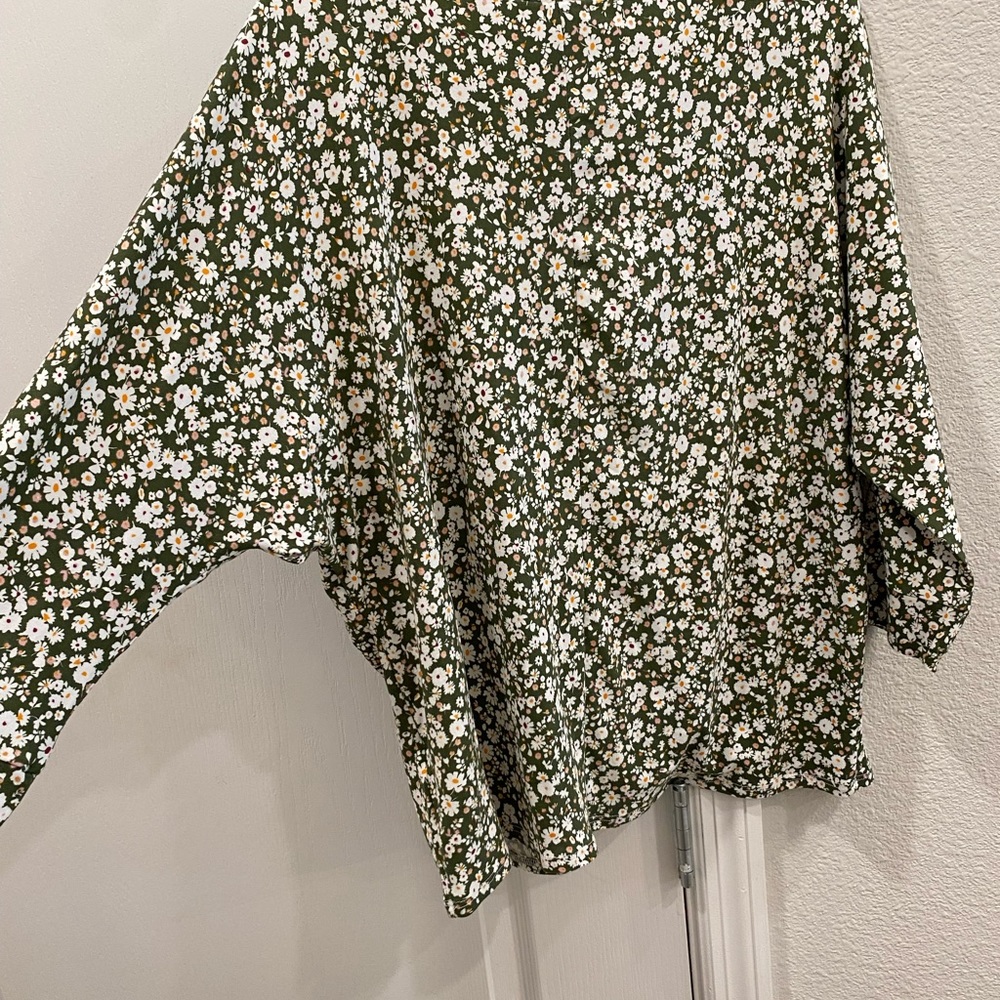 HoneyMe Buttery Soft Top - Picture 3 of 4